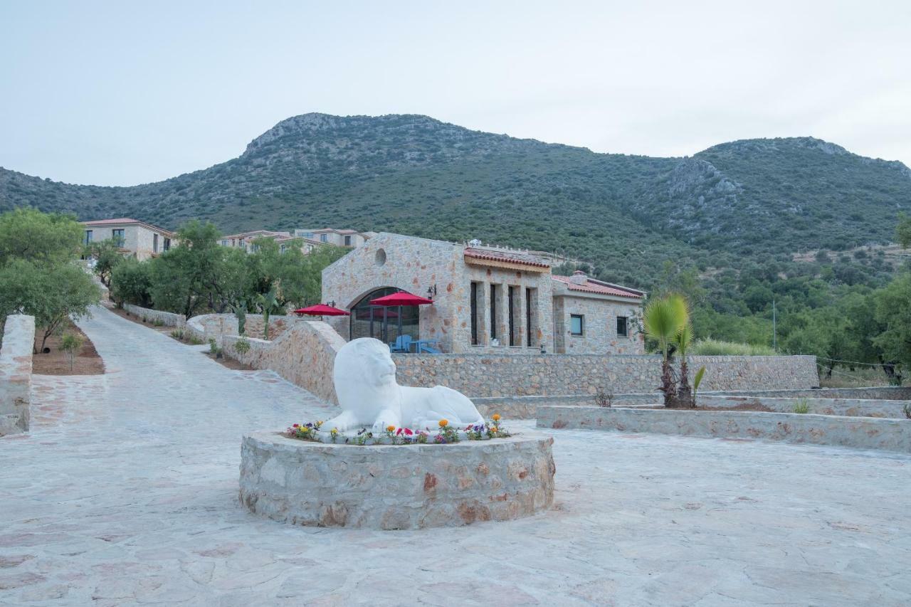 Karia Hotel Palamutbuekue ภายนอก รูปภาพ